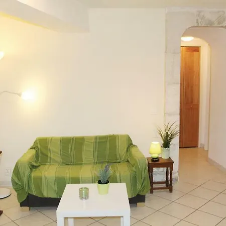 La Fontaine Lägenhet Aigueze